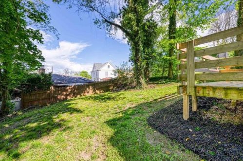 1627 Dagmar Ave, Pittsburgh PA 15216-3713 exterior