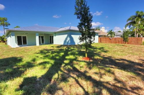 2569 Edgarce St, Fort Pierce, FL 34953-2729