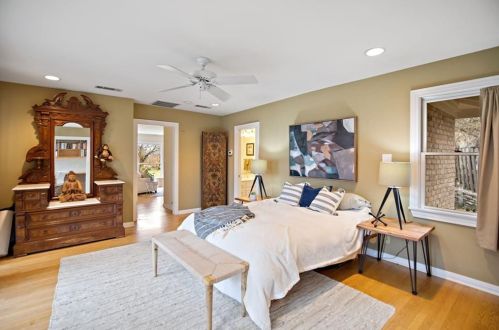 902 Bluebonnet Ln, Austin TX 78704-4025 exterior