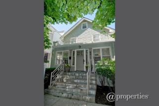 4728 Campbell Ave, Chicago, IL 60625-2906