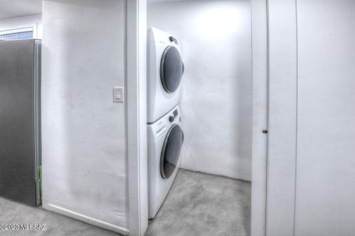 2015 8 St, Tucson AZ 85719-5515 exterior