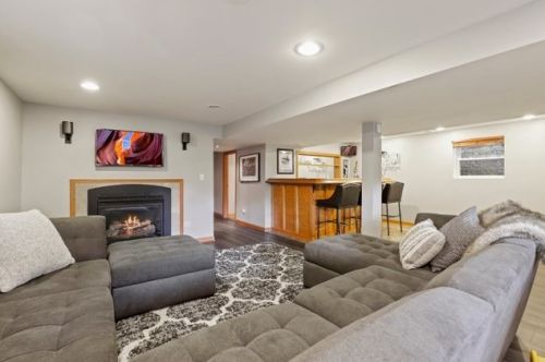 5340 Cullom Ave, Chicago IL 60641-1313 exterior