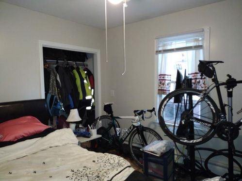 34 Mailloux St, Woonsocket RI 02895-3409 exterior