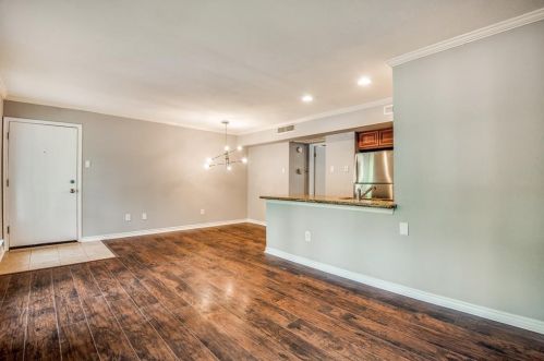 4209 Avondale Ave, Dallas, TX 75219-3114