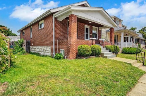 5217 Nagel Ave, Saint Louis, MO 63109-4054