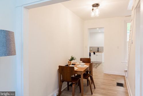 216 James St, Lancaster PA 17603-2910 exterior