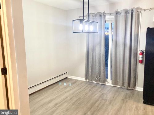 1101 Walnut Ridge Est, Pottstown PA  19464-3063 exterior