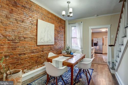 504 Poplar St, Lancaster PA  17603-5235 exterior