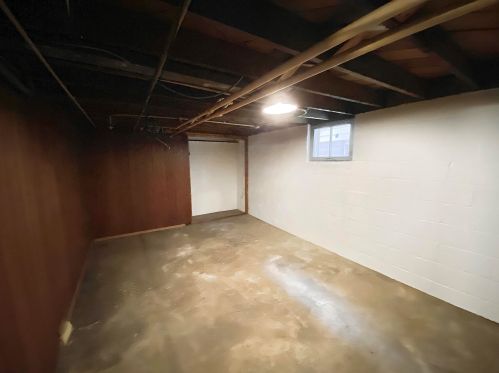 2840 15 St, Milwaukee WI 53215-3711 exterior