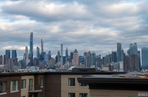 53 Eton Row, Union City NJ 07086 exterior