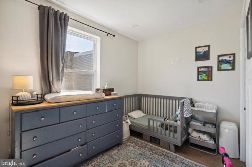 1937 5th St, Philadelphia PA  19122-2135 exterior