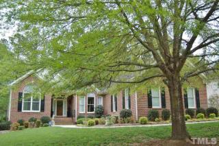1008 Oak Dr, Durham, NC 27705-1877