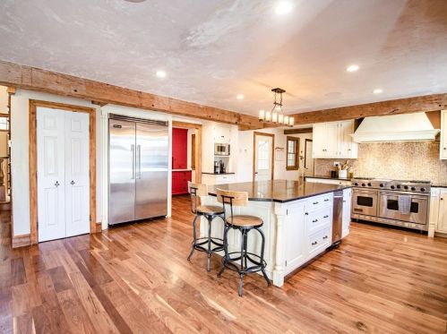 40 Dunbarton Ctr Rd, Concord NH 03304-5300 exterior