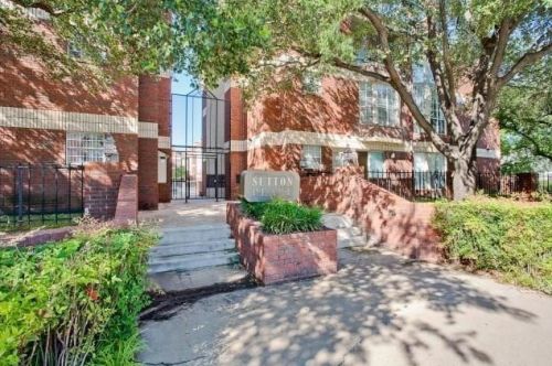 3100 Cole Ave, Dallas TX  75204-1139 exterior