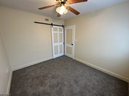 21 Adams Ave, Dover NJ 07801-5535 exterior