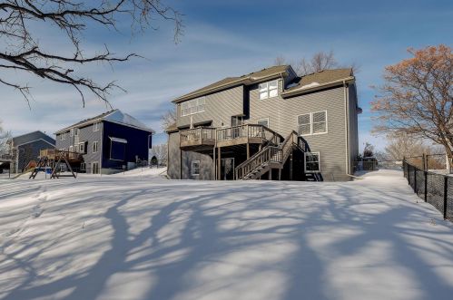 1104 Autumn Dr, Saint Paul MN 55125-8616 exterior