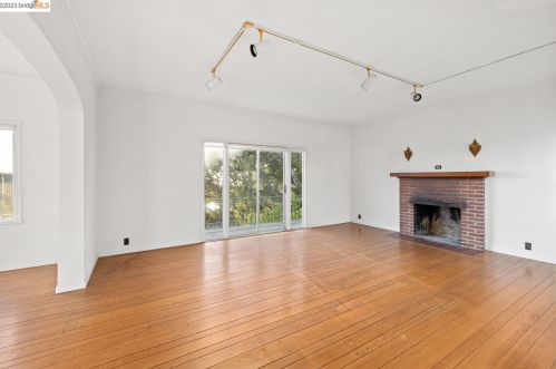 22 Ardmore Rd, Berkeley CA 94707-1309 exterior