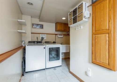 805 Pne Needle Ln, Joliet IL 60432-0719 exterior