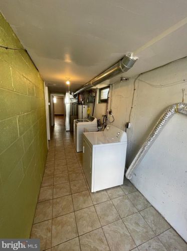 921 Friendship St, Philadelphia PA 19149-1621 exterior