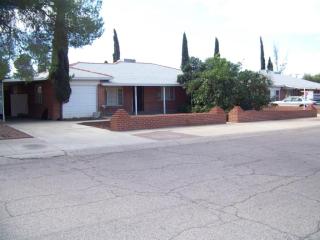 4850 Cecelia St, Tucson, AZ 85711-4316