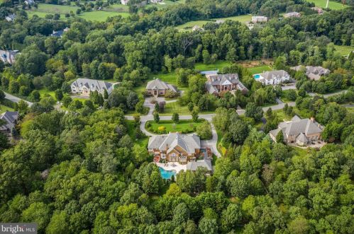 11720 Centurion Way, Rockville MD 20854-6420 exterior