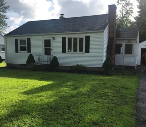 100 Aldrew Ter, Springfield, MA 01119-2426