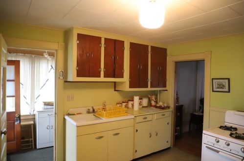 70 Amherst St, Chicopee MA 01013-1462 exterior