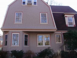 14 Clyde St, Newton, MA 02460-2209