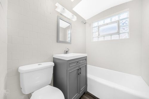 10154 Prairie Ave, Chicago IL  60628-2136 exterior