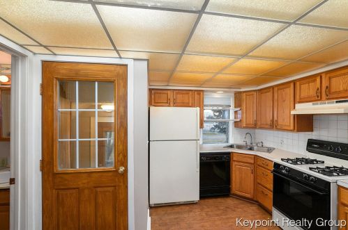 1973 Blandford Ave, Wyoming MI exterior