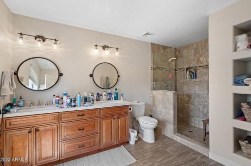 8818 12 St, Phoenix AZ 85086-7450 exterior