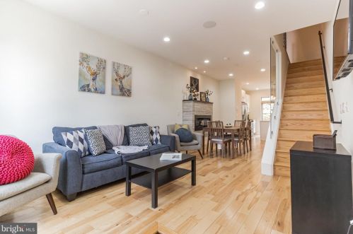 2033 Gerritt St, Philadelphia, PA 19146-4517