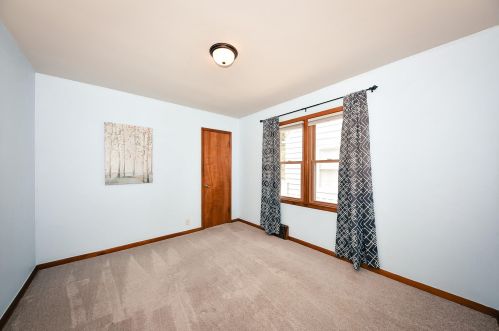 3250 86, Milwaukee WI 53227-4622 exterior