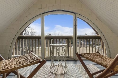 156 Chestnut St, North Andover, MA 01845-5241