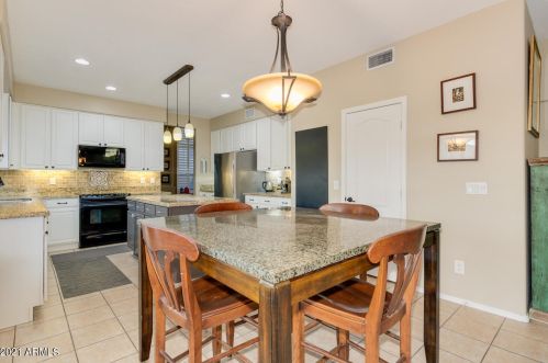 2369 Megan St, Chandler AZ 85225-9009 exterior