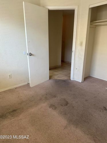 1765 Ransom Oaks Dr, Tucson AZ 85746-3173 exterior