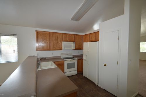 10403 Oakbrook St, Tucson AZ  85747-5965 exterior