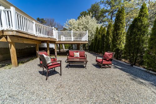 483 Western Blvd, Berkeley Township NJ 08721-3316 exterior