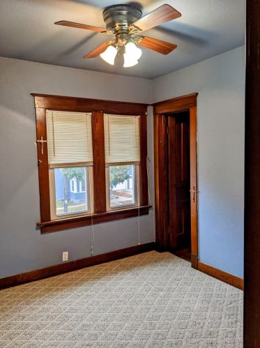 1611 Columbus St, Manitowoc WI 54220-5622 exterior