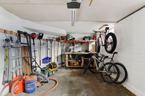 1209 8 Ave, South Saint Paul MN 55075-2052 exterior