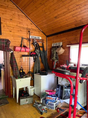 118 Ruddiman Dr, Meskegon MI 49445-3031 exterior