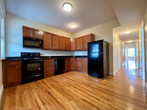 714 Westgate Ave, Saint Louis, MO 63130-3510