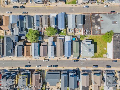 13 Ctr St, Locust NJ 07760-1712 exterior