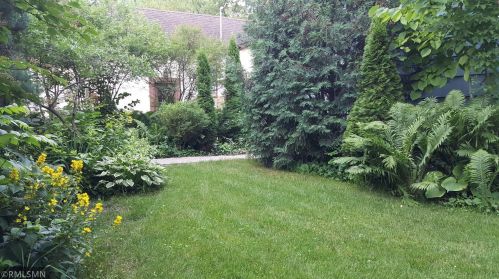 209 7 Ave, Princeton MN 55371-1520 exterior