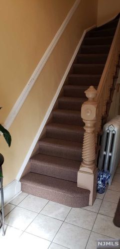 1402 New York Ave, Union City NJ  07087-4302 exterior