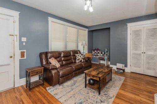 5441 Lisette Ave, Saint Louis MO 63109-3719 exterior