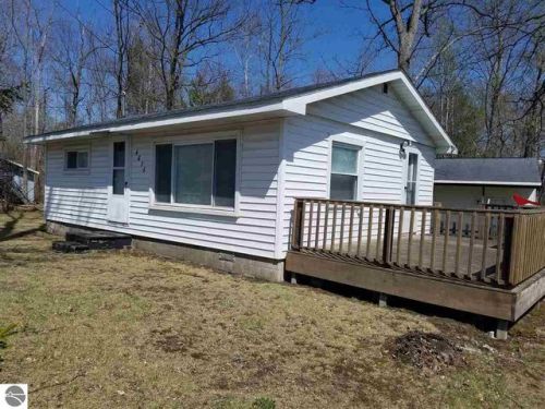 4876 Lakeside Blvd, Hale MI  48739-8401 exterior