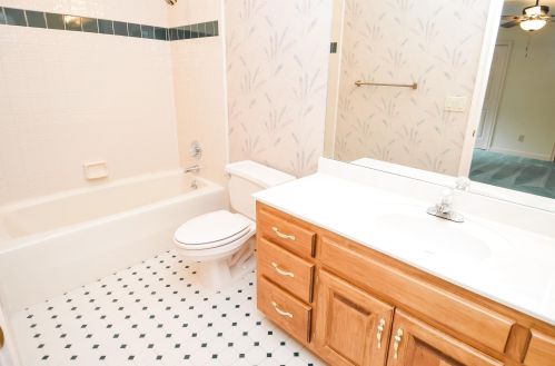 2761 Riverfront Dr, Lithonia GA 30039-8523 exterior