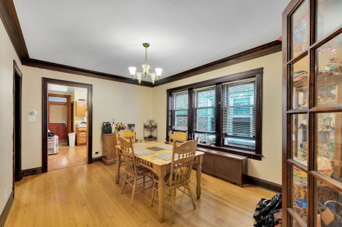 5442 Berteau Ave, Chicago IL 60641-1311 exterior