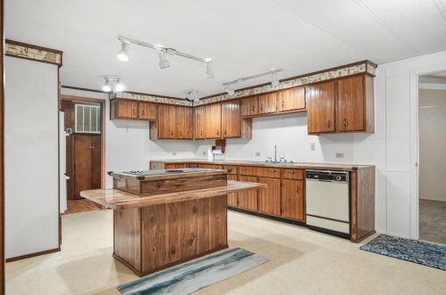 5116 Avispa Way, Austin TX 78738-7602 exterior